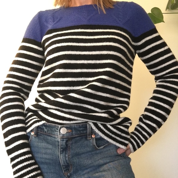 EUC GAP Striped Colorblock Pullover Sweater, size Medium ❤️ - Picture 5 of 8